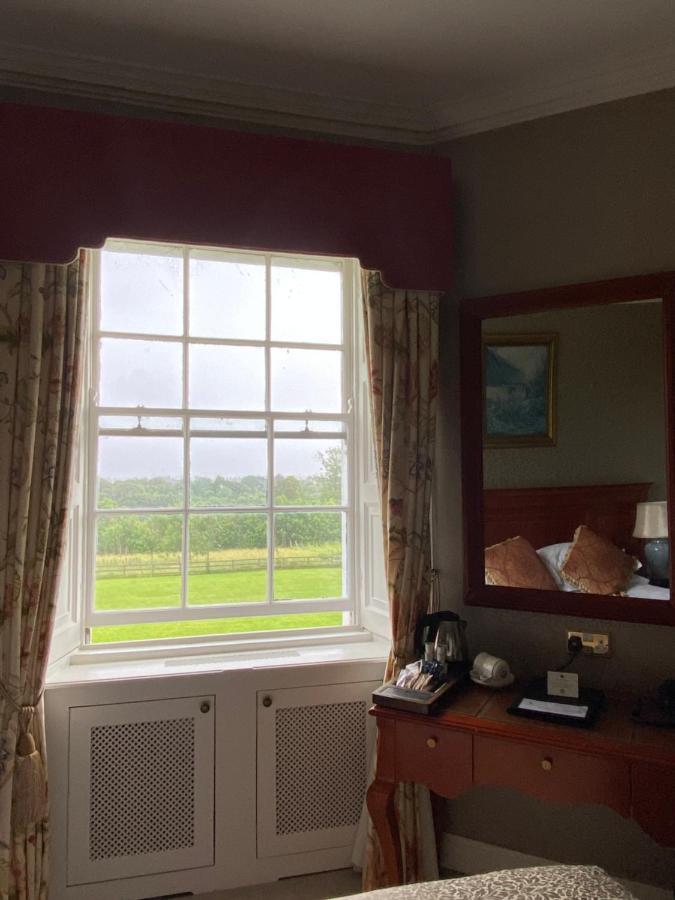 Leixlip Manor Hotel Экстерьер фото